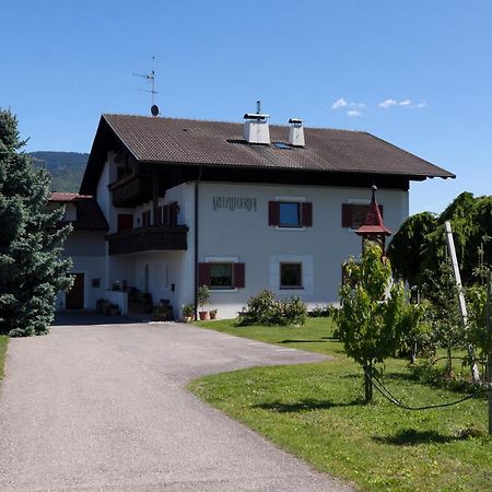 לאנה Appartements Kreuzwegerhof מראה חיצוני תמונה